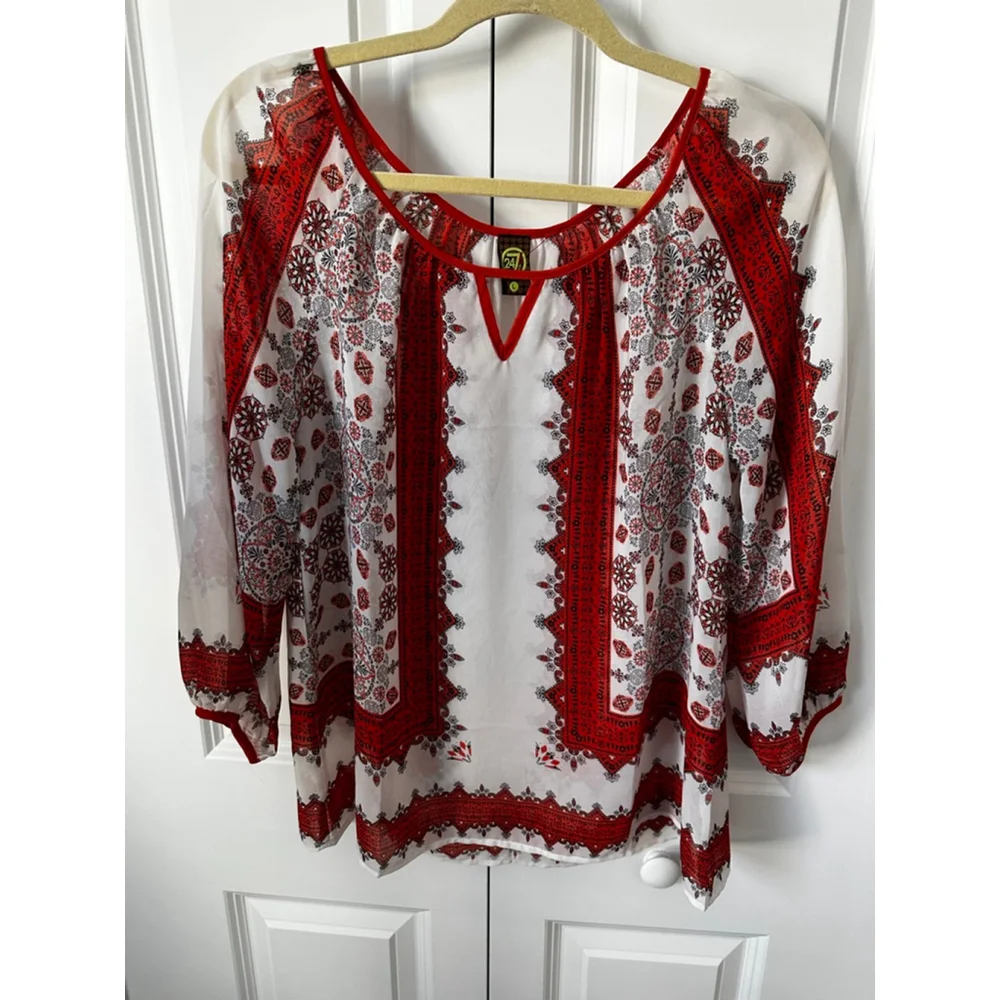 24/7 Comfort Apparel Blouse L White Red Patterned - Picture 1 of 6